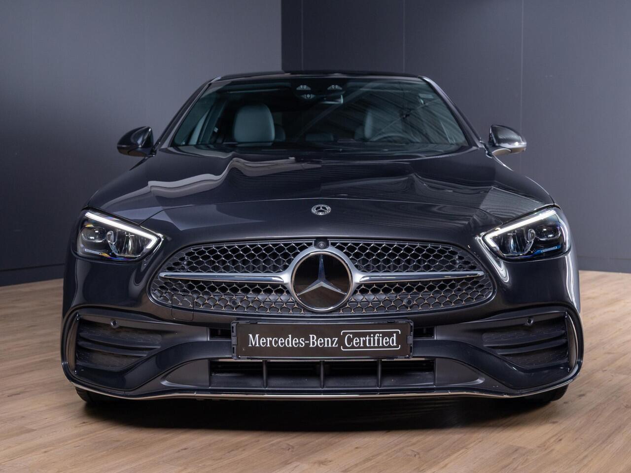 Mercedes-Benz C-KLASSE Limousine 300 e Business Solution AMG Panorama dak | Trekhaak