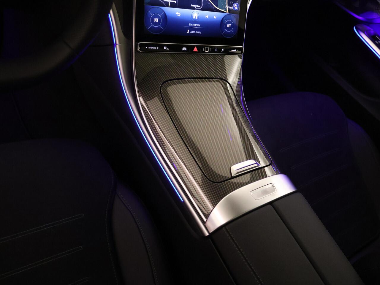 Mercedes-Benz C-KLASSE Estate 180 LIMITED AMG Line Plus | Nightpakket | Trekhaak | EASY PACK achterklep | KEYLESS GO-comfortpakket | Head-up display | Antidiefstalpakket GUARD 360° Plus | 360°-camera | Burmester® 3D sound system |