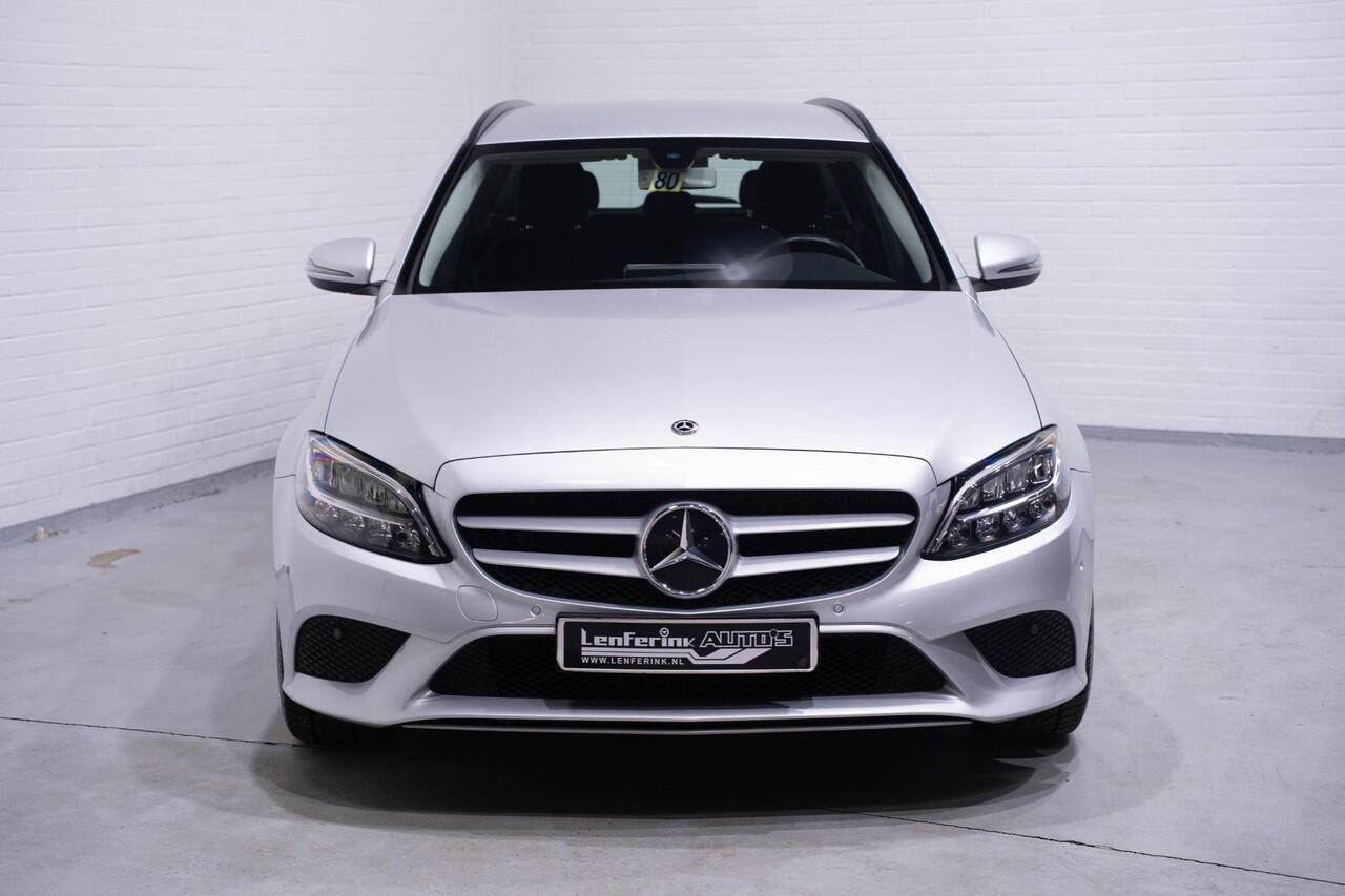 Mercedes-Benz C-KLASSE C 180 CDi Business Line Navi Sportstoelen Led koplampen Clima Stoelverwarming Camera Apple Carplay