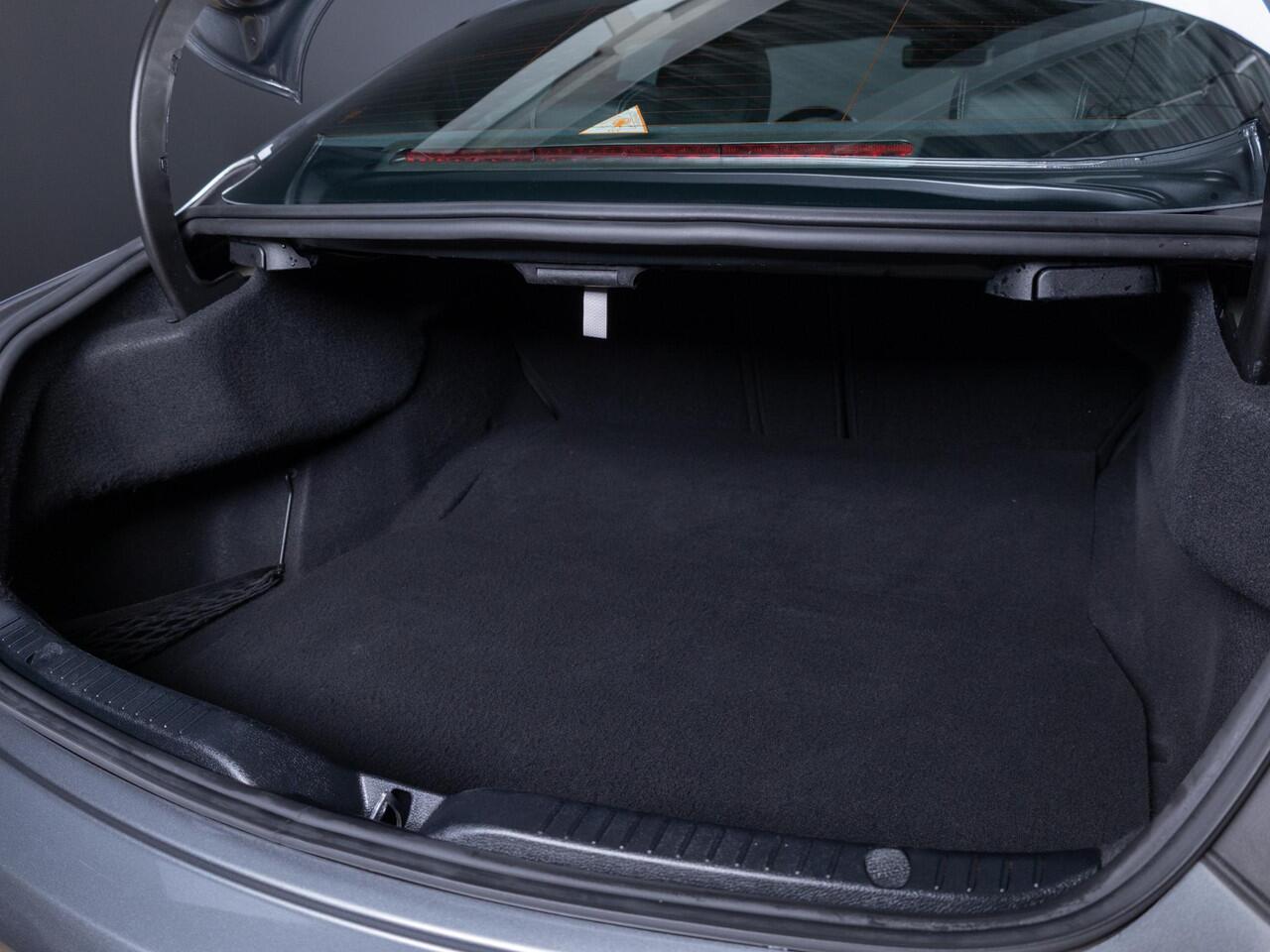 Mercedes-Benz C-KLASSE Coupé 300 Sport Edition Panorama dak