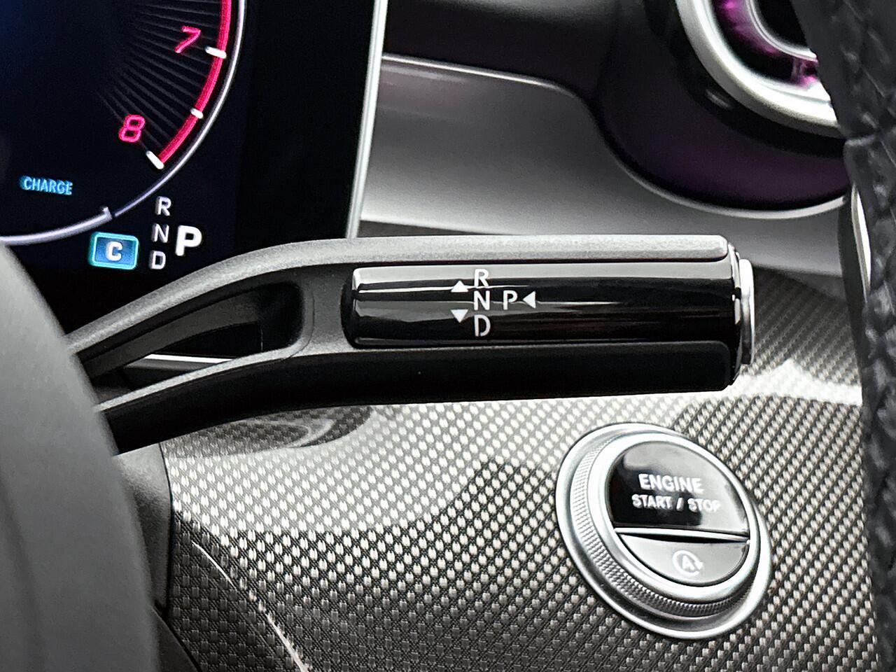 Mercedes-Benz C-KLASSE Estate 180 Star Edition AMG Line | Panoramadak | 360° Camera | Memorypakket | Sfeerverlichting | Keyless Go | Dode Hoek Ass | Inclusief 24 maanden Mercedes-Benz Certified garantie voor Europa.