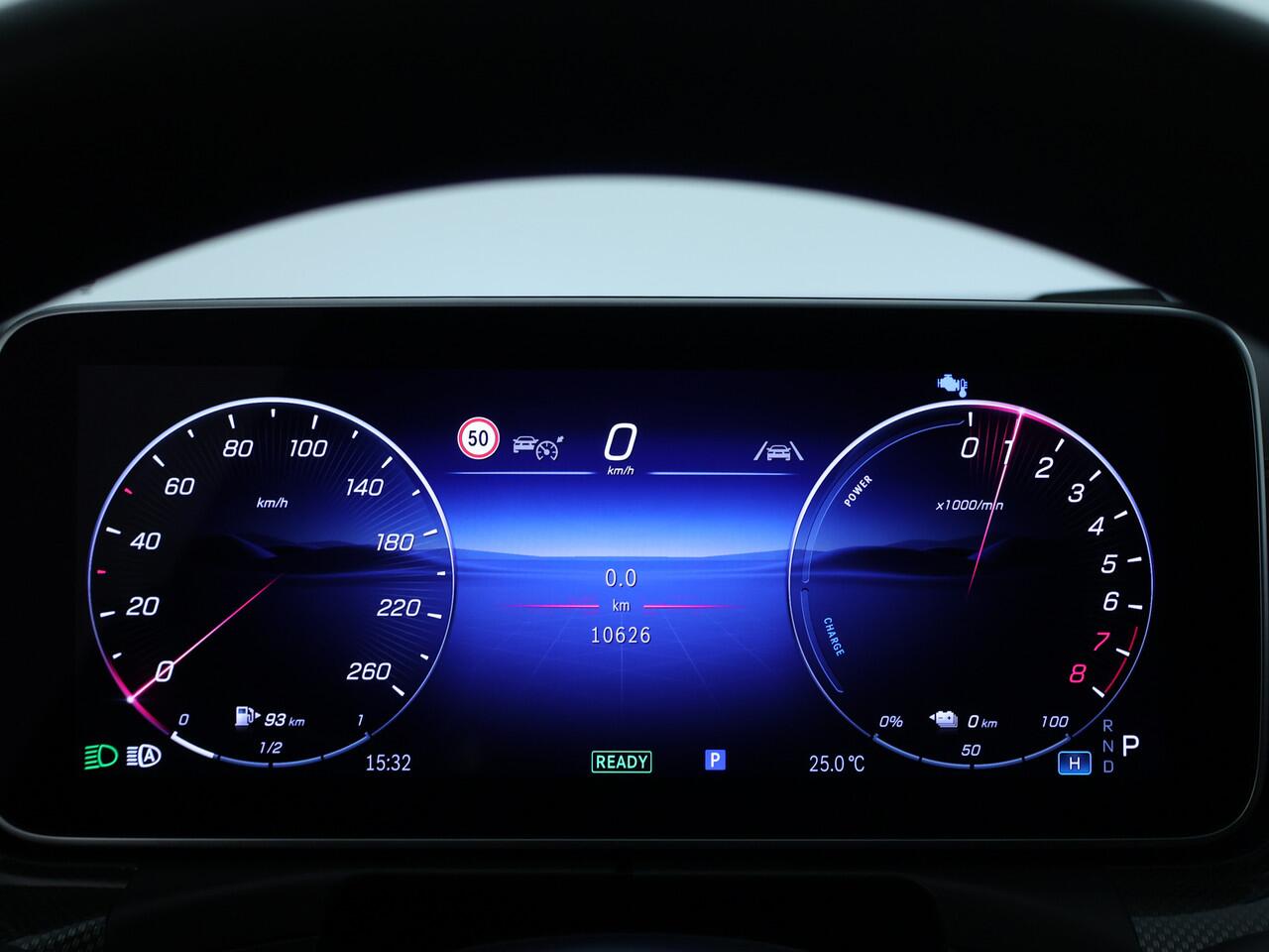 Mercedes-Benz C-KLASSE Estate 300e AMG-line Phev | Panorama Schuif/Kanteldak | Burmester Sound | Night-pakket | Parkeer Pilot 360gr camera | Rij assistentie pakket | Inclusief 24 maanden MB Certified garantie voor Europa.