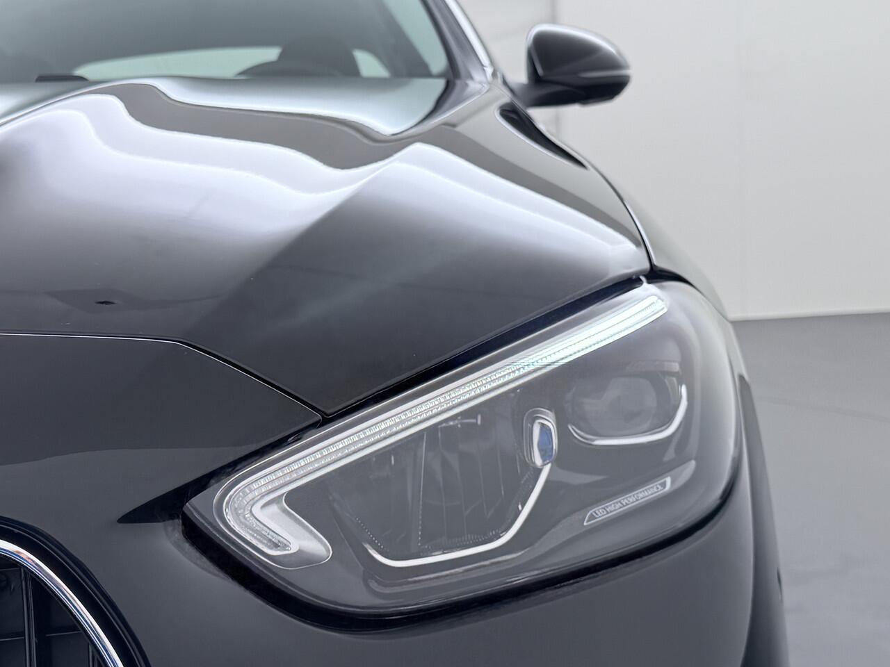 Mercedes-Benz C-KLASSE 300 e Luxury | Camera