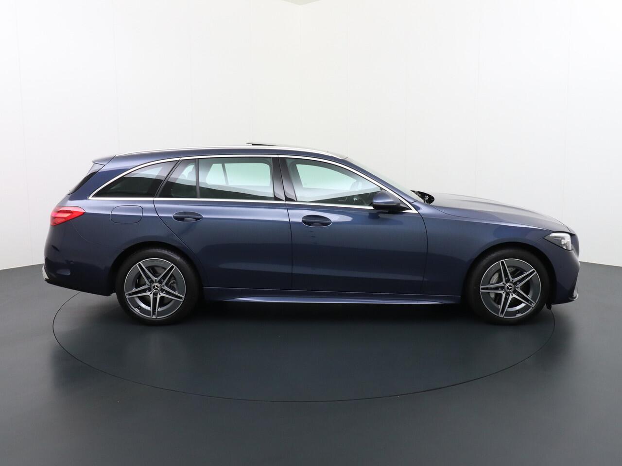 Mercedes-Benz C-KLASSE Estate 300 e AMG Line | Pano