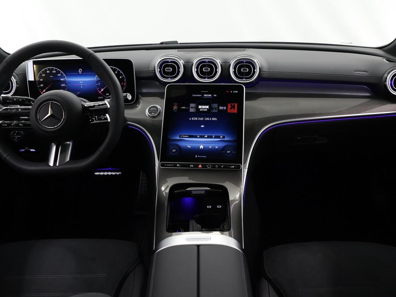 Mercedes-Benz C-KLASSE Estate 180 Star Edition AMG Line | Panoramadak | Night Pakket | Elektrische Stoelen met Memory | Sfeerverlichting |