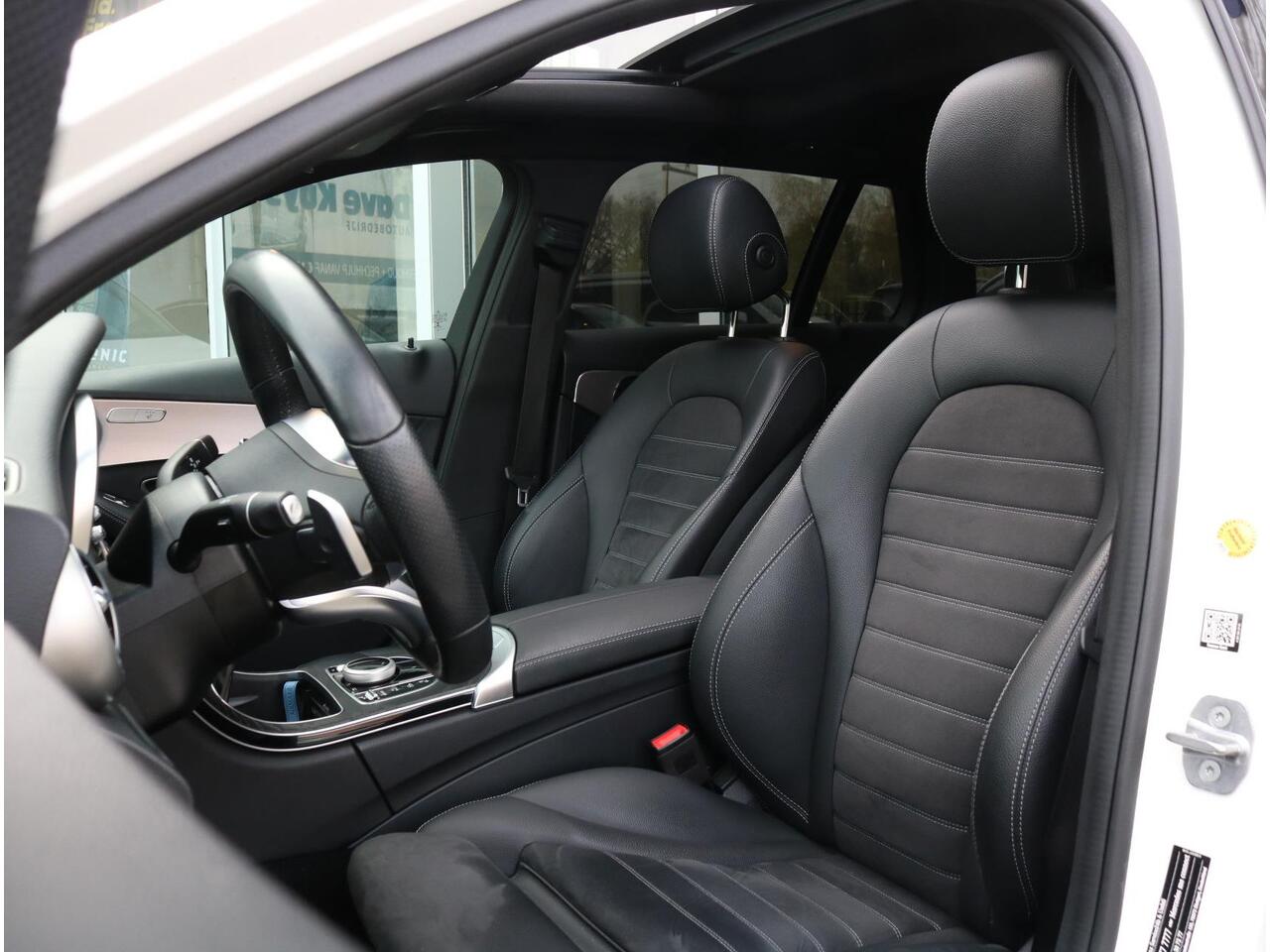 Mercedes-Benz C-KLASSE Estate 300 e Business Solution AMG | Panorama | Apple Carplay