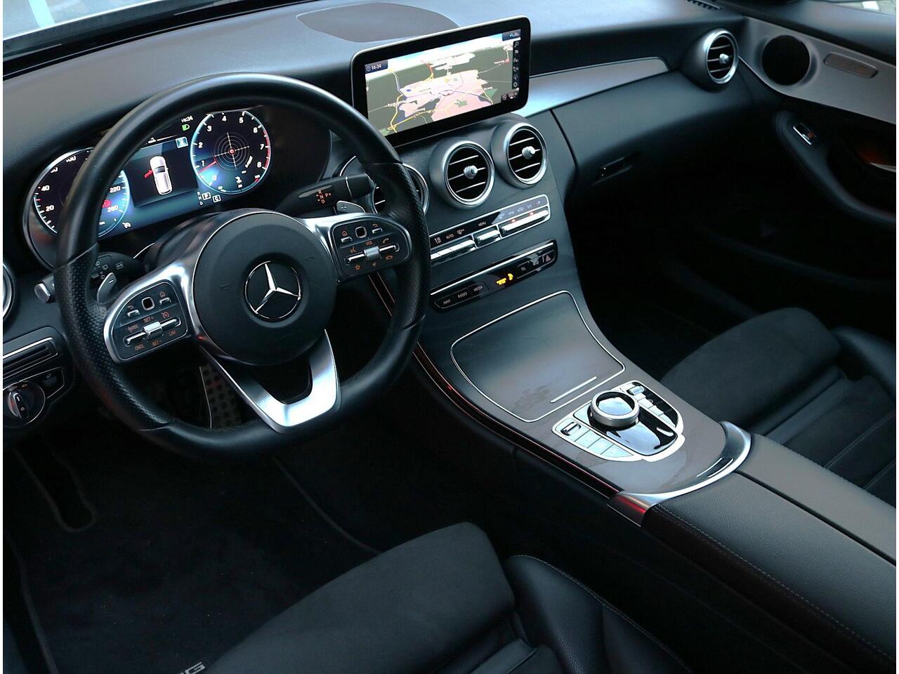 Mercedes-Benz C-KLASSE 180 Estate AMG | Night edition Mercedes-Benz C-Klasse Estate 180 AMG | Night edition