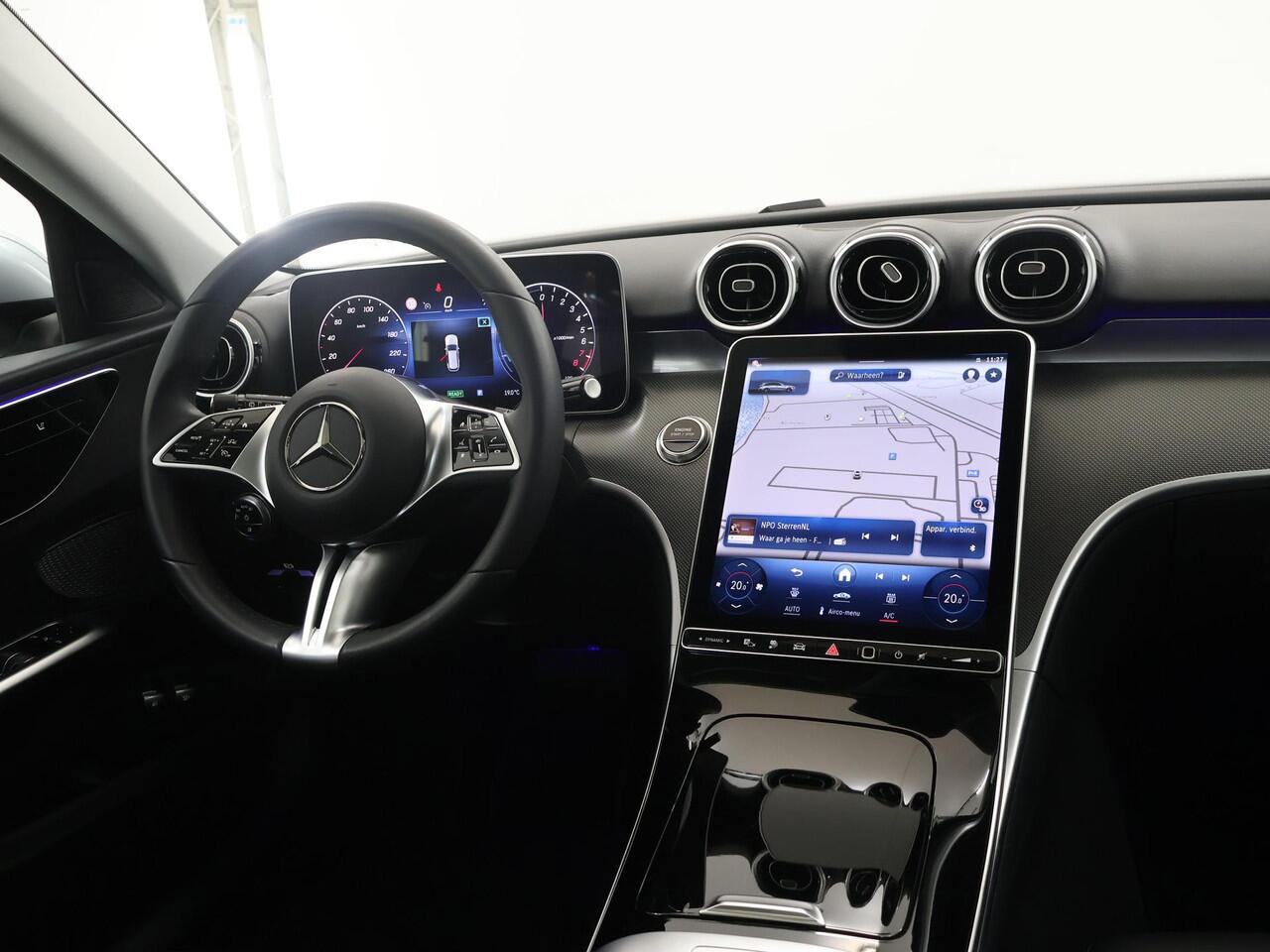 Mercedes-Benz C-KLASSE Estate 300 e Luxury Line | Panoramadak | Led verl. | Stoelverwarming | Easypack achterklep