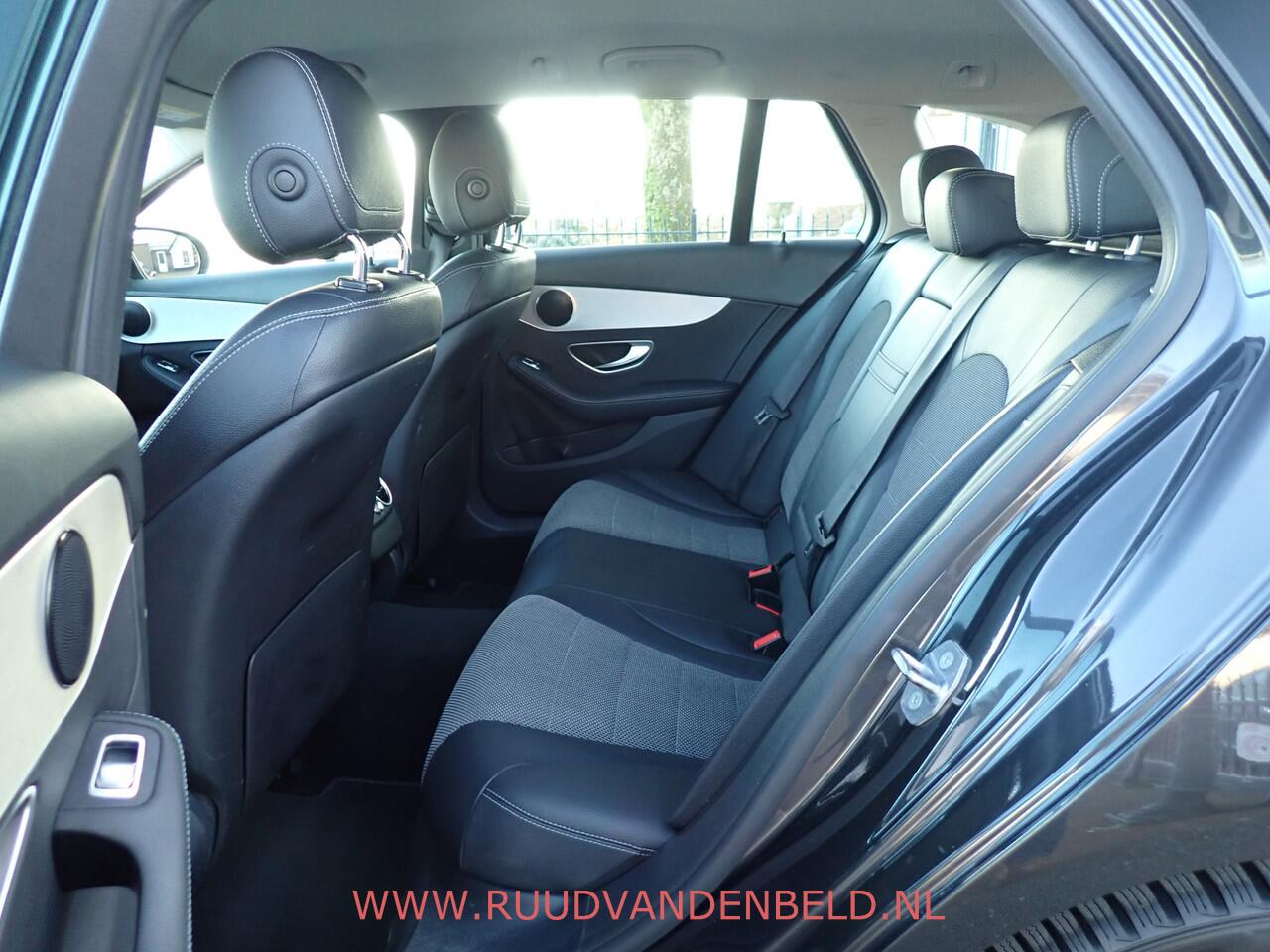 Mercedes-Benz C-KLASSE Estate 300DE FULL-LED/NAVI/CAMERA/TREKHAAK/SPORTSTOEL