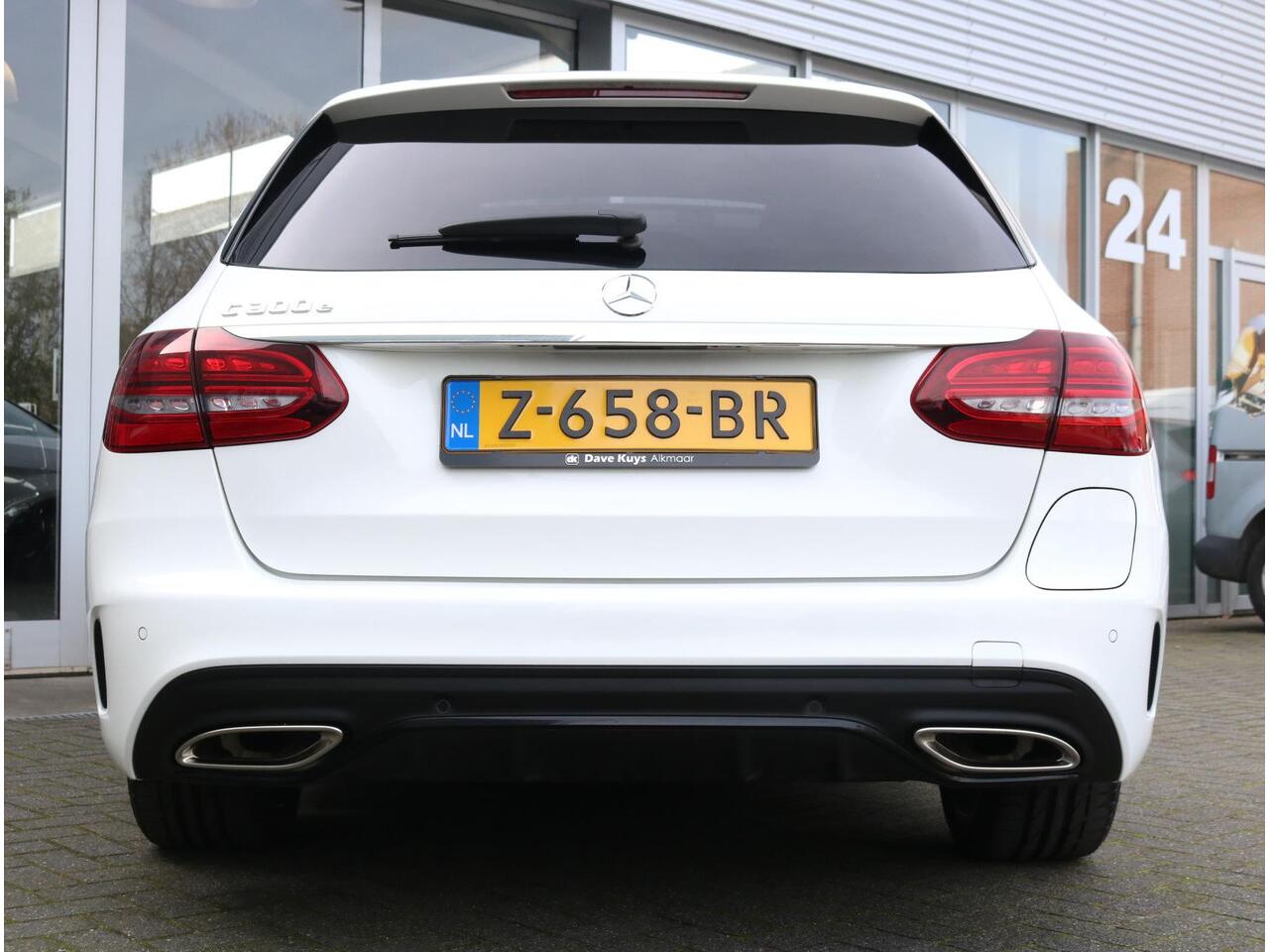 Mercedes-Benz C-KLASSE Estate 300 e Business Solution AMG | Panorama | Apple Carplay