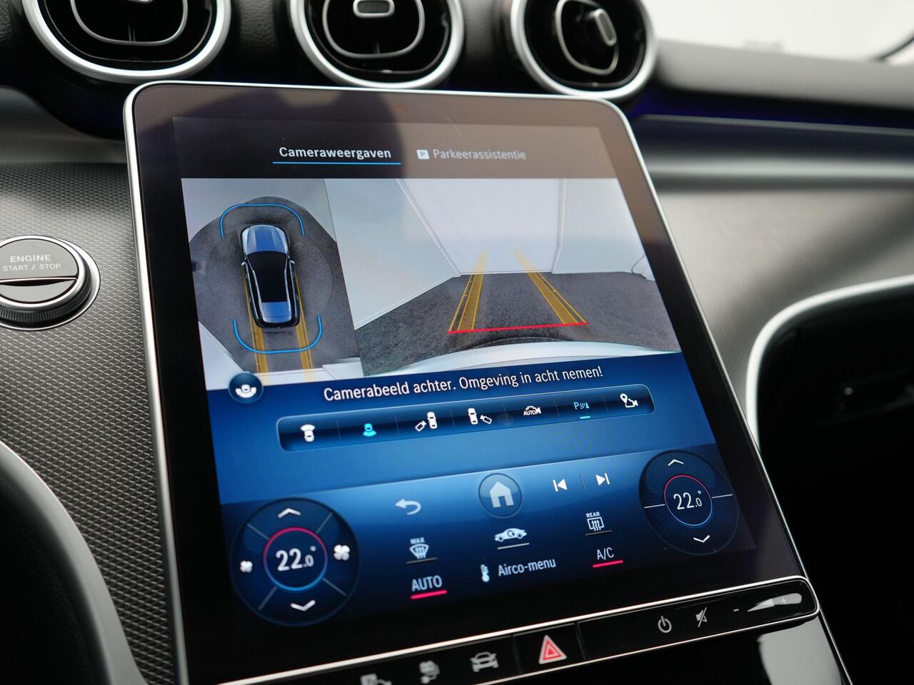 Mercedes-Benz C-KLASSE Estate 300 e Avantgarde Plug In Hybrid 313pk Dealer O.H. PHEV | Adaptive Cruise | 360 Camera | Lederen Sportstoelen Verwarmd | Night Pakket | Apple Carplay | Sfeerverlichting | Blis | Navigatie | DAB |