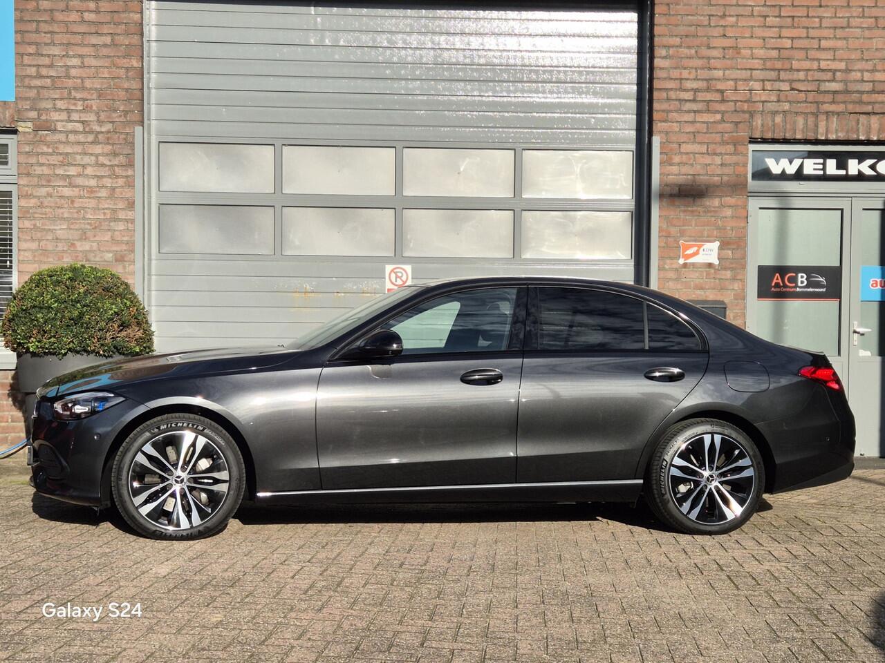 Mercedes-Benz C-KLASSE 300 e Business-line Zwart leder / Panoramadak / Burmester. Nieuwstaat!