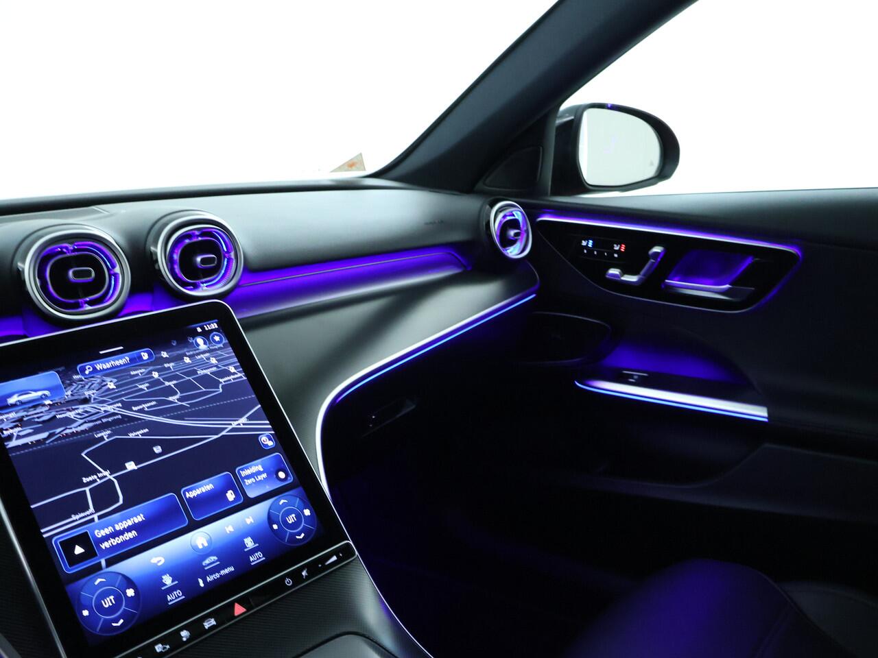 Mercedes-Benz C-KLASSE 300 e AMG Plug-In Hybride | AMG Styling | Panoramadak | Stoelkoeling | Inclusief 24 maanden MB Certified garantie voor Europa.