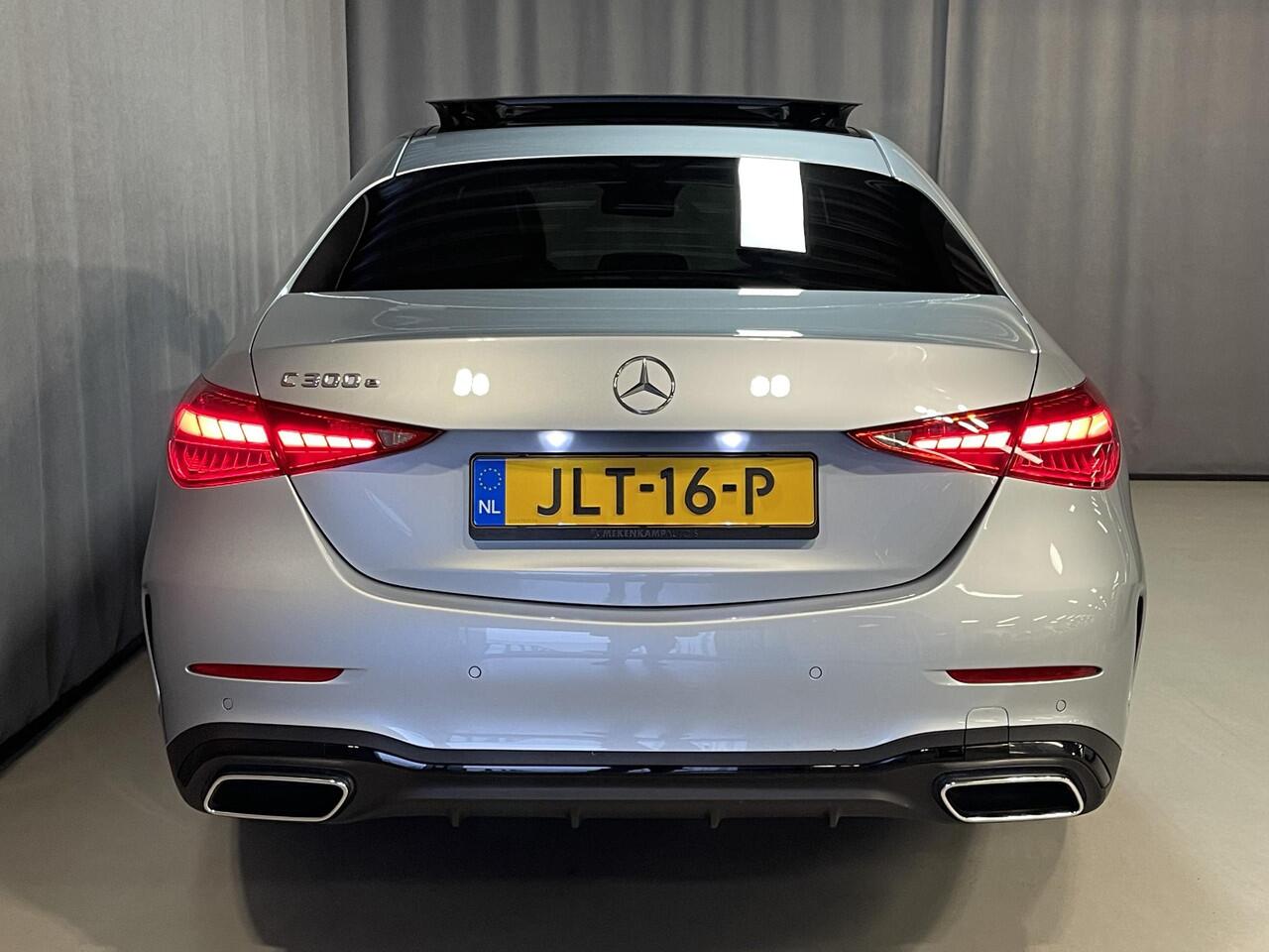 Mercedes-Benz C-KLASSE 300 e AMG Line 18"/Leder/Panoramadak/360 camera/Dodehoek/Keyless/Stoelverwarming + memory l + r/Sfeerverlichting premium/Apple Carplay & Android Auto