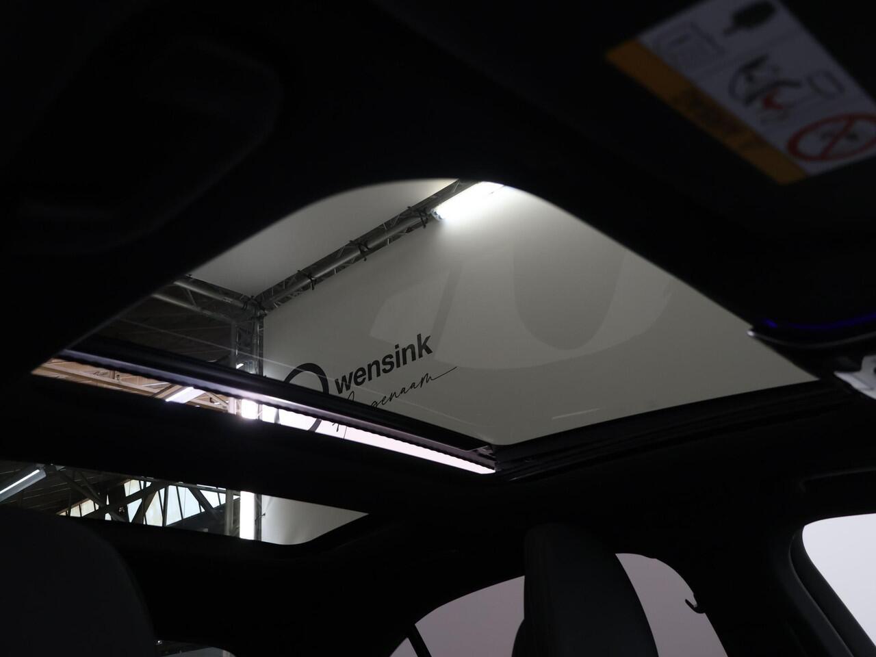 Mercedes-Benz C-KLASSE 180 Star Edition AMG NIGHT | Panoramadak | 18" AMG Velgen | Keyless Entry | 360 camera |