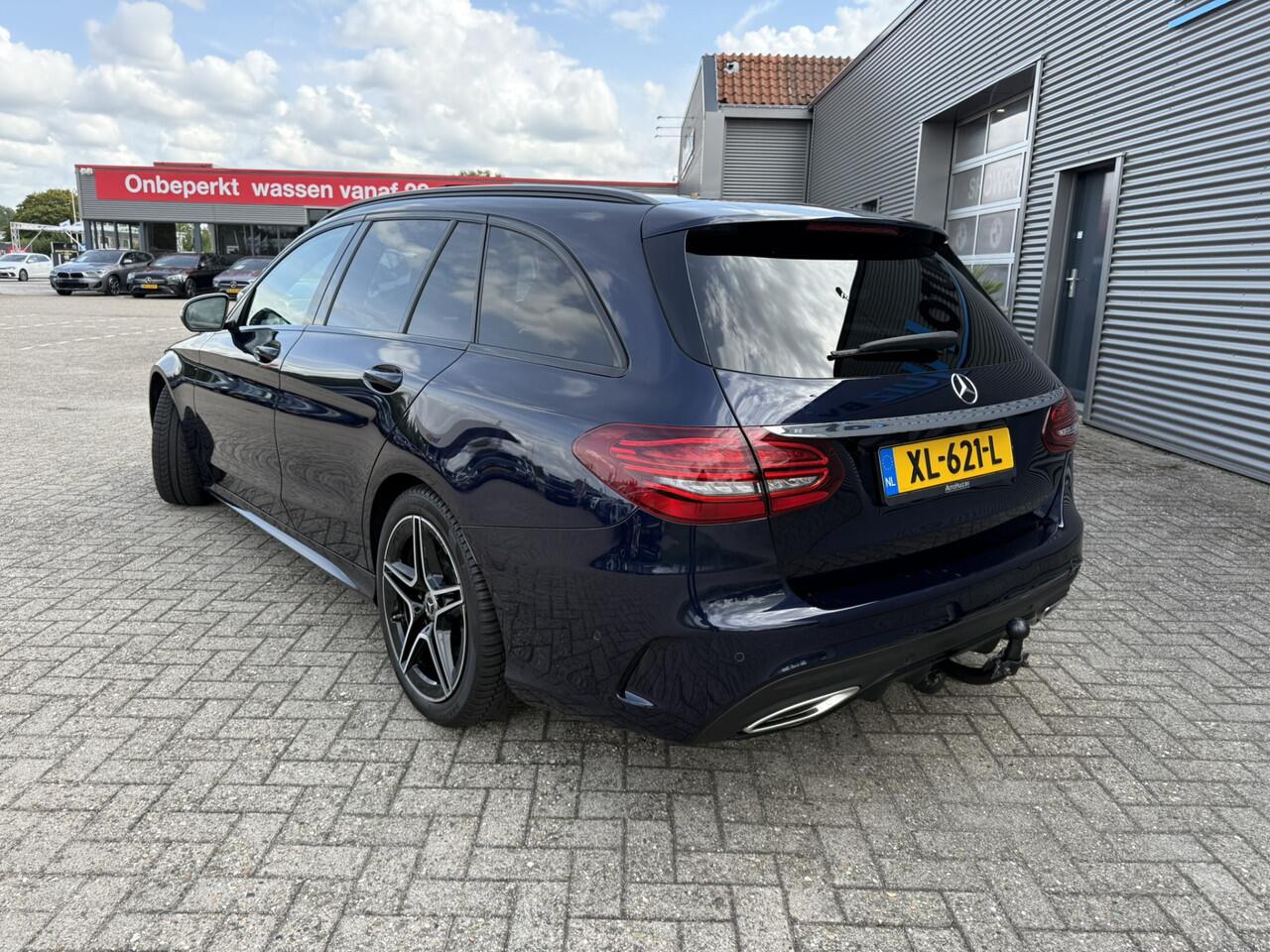 Mercedes-Benz C-KLASSE Estate 160 DCT AMG Line Panoramadak Trekhaak Achteruitrijcamera LED DAB Night Pack