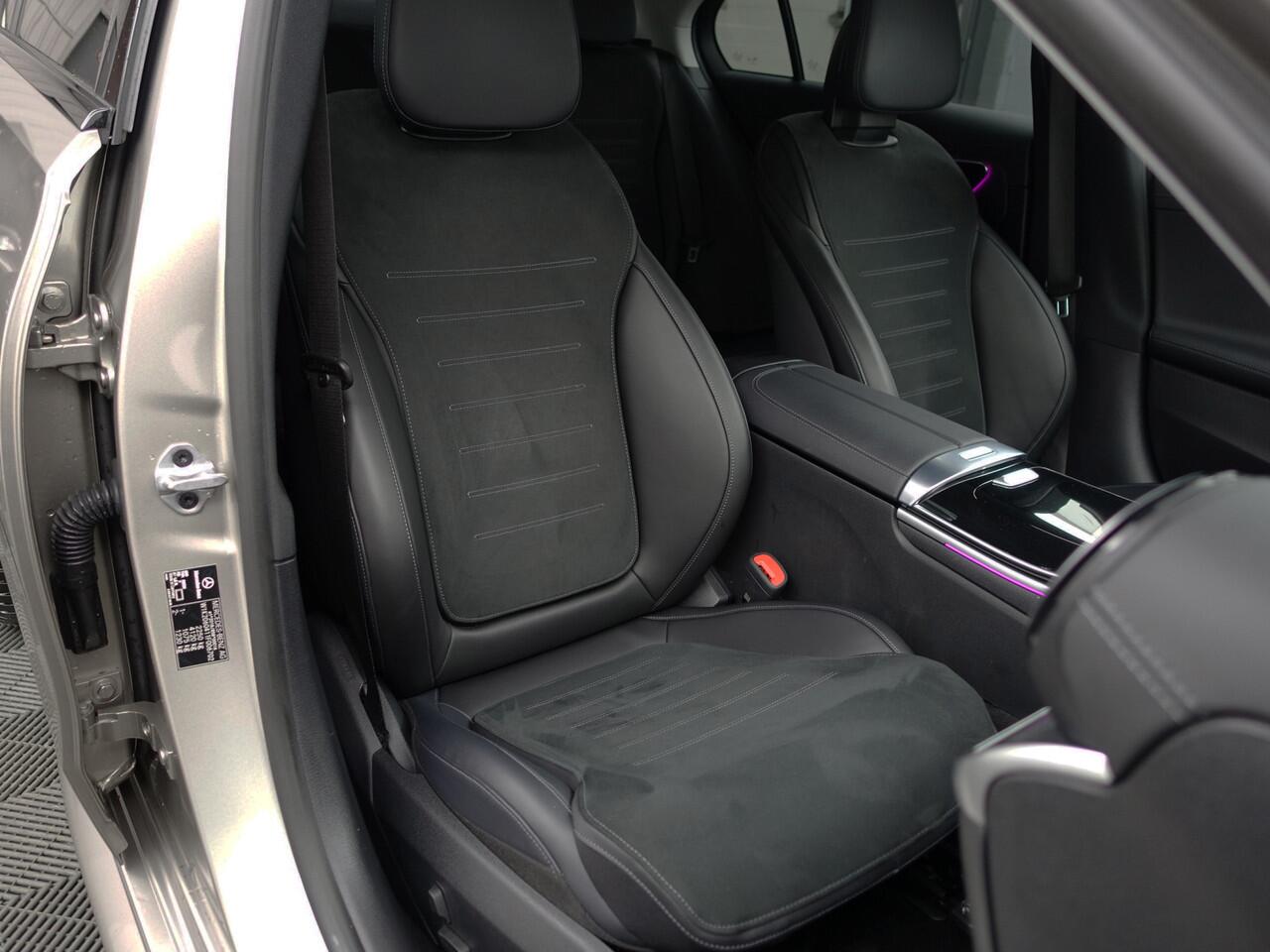 Mercedes-Benz C-KLASSE 180 AMG Edition Aut- Sfeerverlichting, Xenon Led, Camera, Park Assist, Carbon, Keyless,