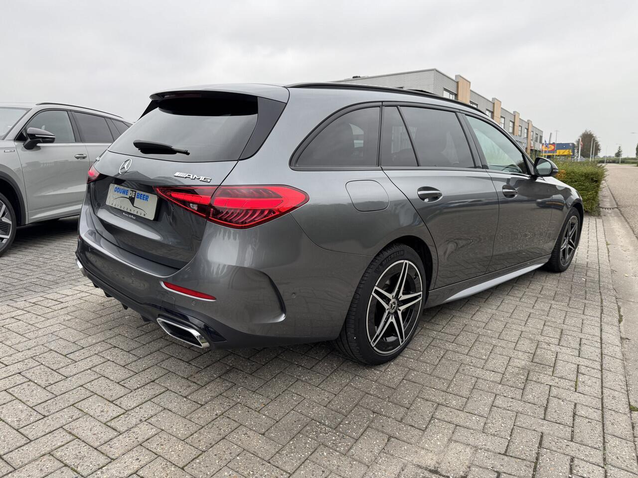 Mercedes-Benz C-KLASSE Estate 300 e AMG Line Night Pano-Dak | Trekhaak | Camera |