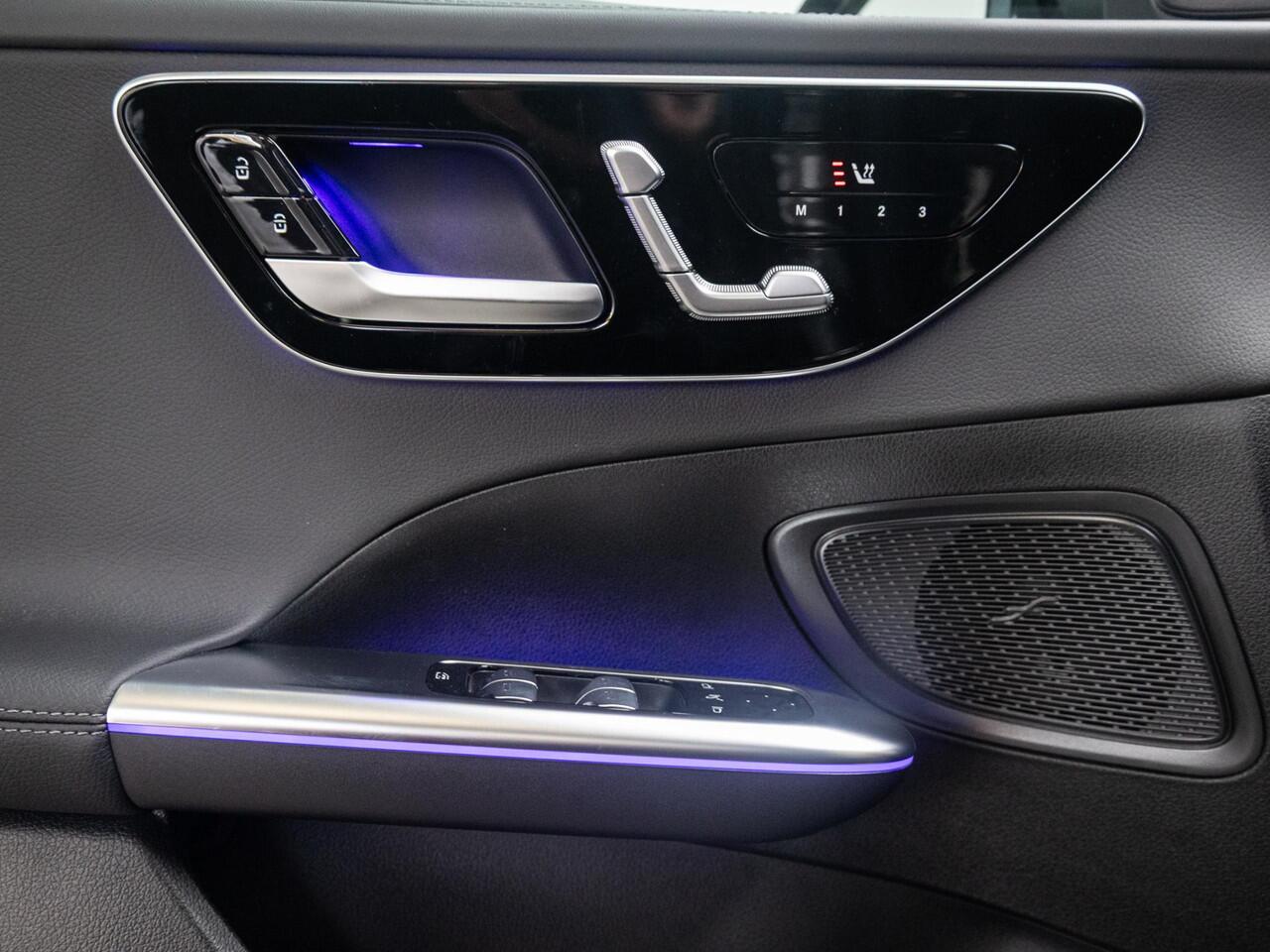 Mercedes-Benz C-KLASSE Limousine 300 e Star Edition Limited Panorama dak | Trekhaak