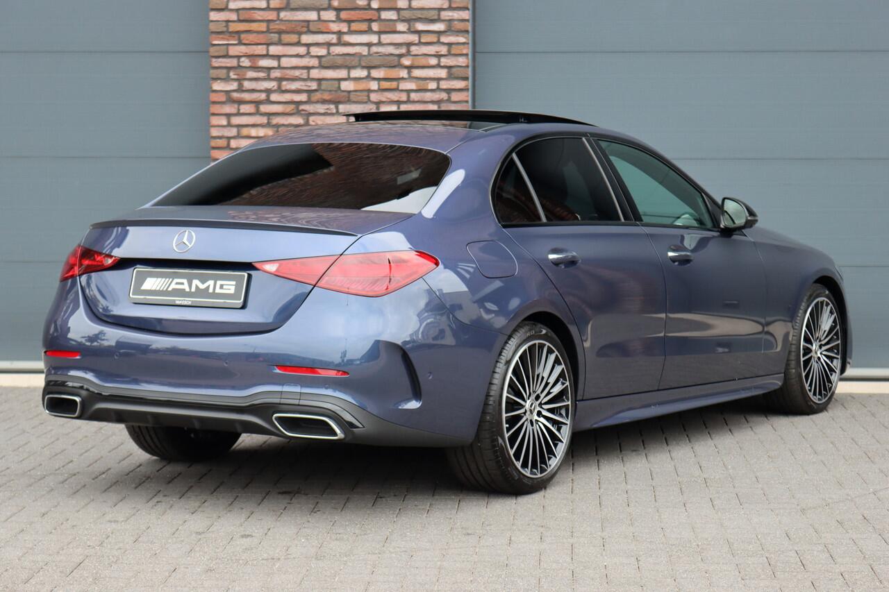 Mercedes-Benz C-KLASSE 220 d AMG Line | Panoramadak | Surround Camera | Memory | Digital Light | Advanced Sound System | HUD | Keyless Go | Verwarmd Stuurwiel | Augmented Reality |