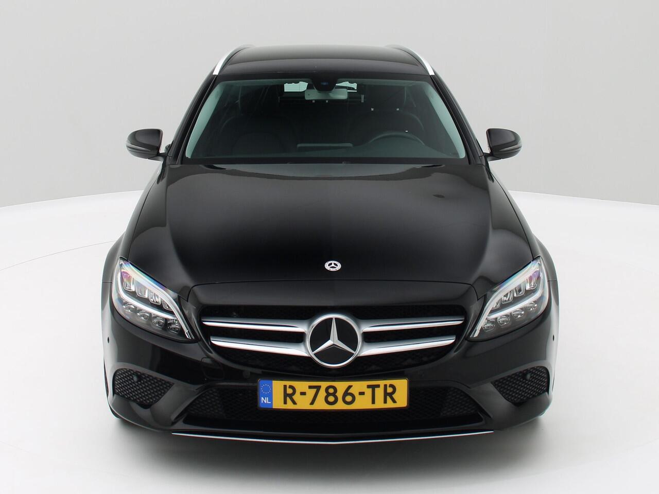 Mercedes-Benz C-KLASSE Estate 200 Premium Plus Pack / Trekhaak / Navi / Camera