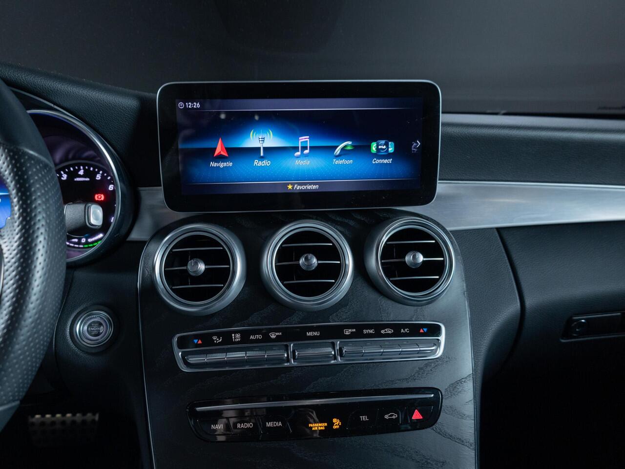 Mercedes-Benz C-KLASSE Coupé 200 Line: AMG