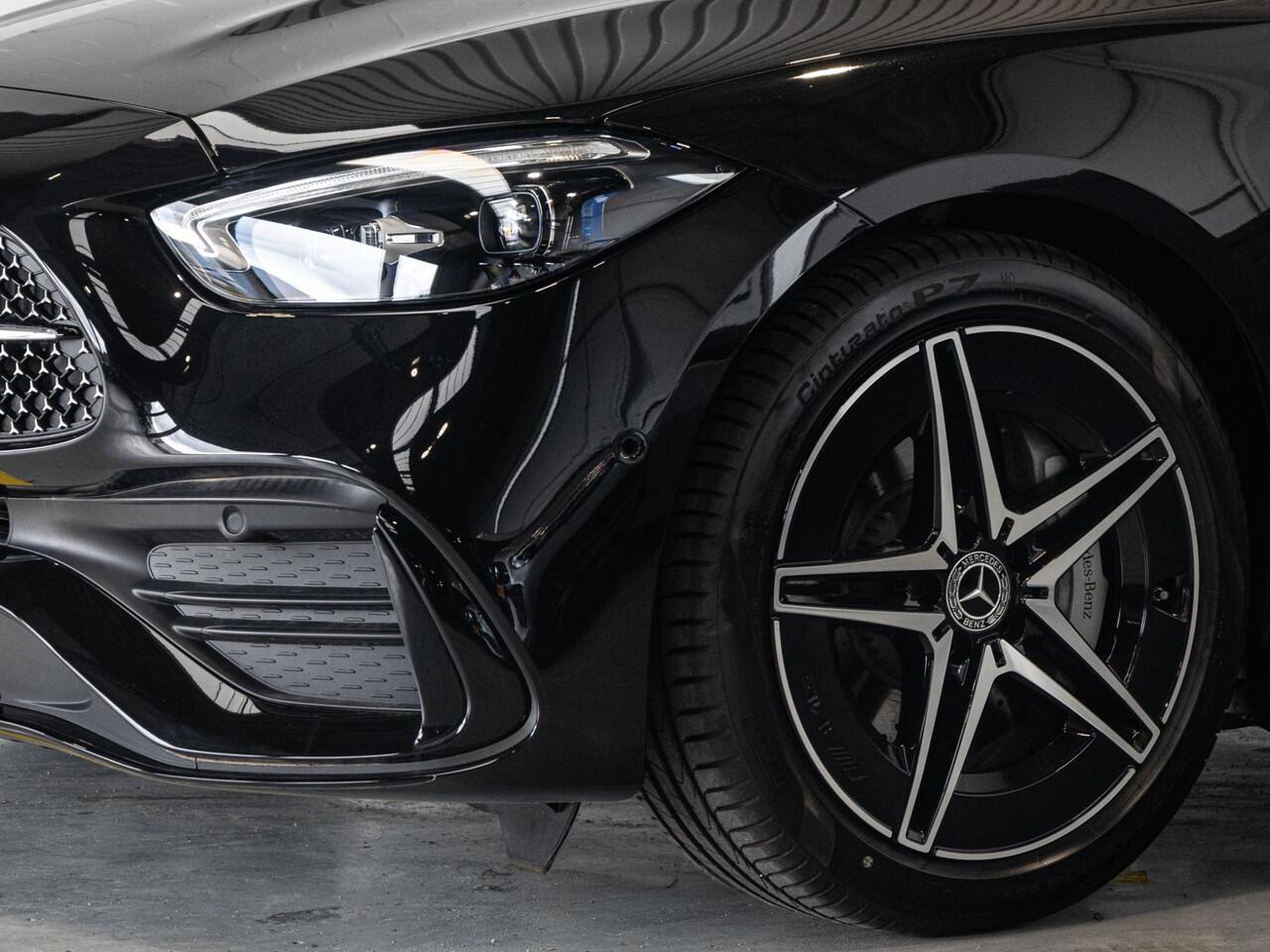 Mercedes-Benz C-KLASSE Estate 180 AMG Line Premium | Panorama dak | Trekhaak