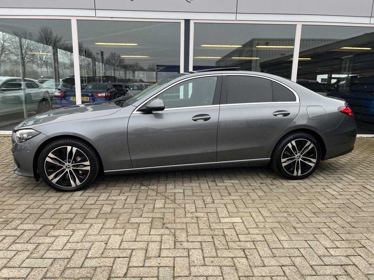 Mercedes-Benz C-KLASSE 300 e Luxury Line Led / Carplay / Clima / Schuif-kantel