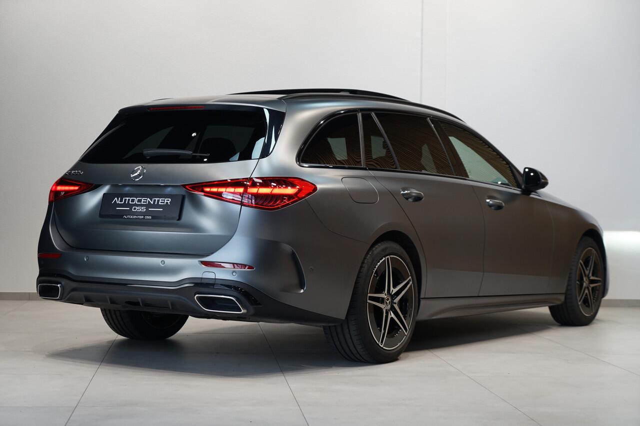 Mercedes-Benz C-KLASSE Estate 300 e AMG ? MATGRIJS ? PANO ? TREKHAAK ? HEAD-UP ? 360 ? MEMORY ? ADAP.CRUISE