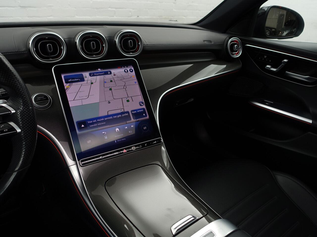 Mercedes-Benz C-KLASSE 300 e AMG Line Aut- Panoramadak, Head Up, 360 Camera, Sfeerverlichting, Memory Seats, Xenon Led