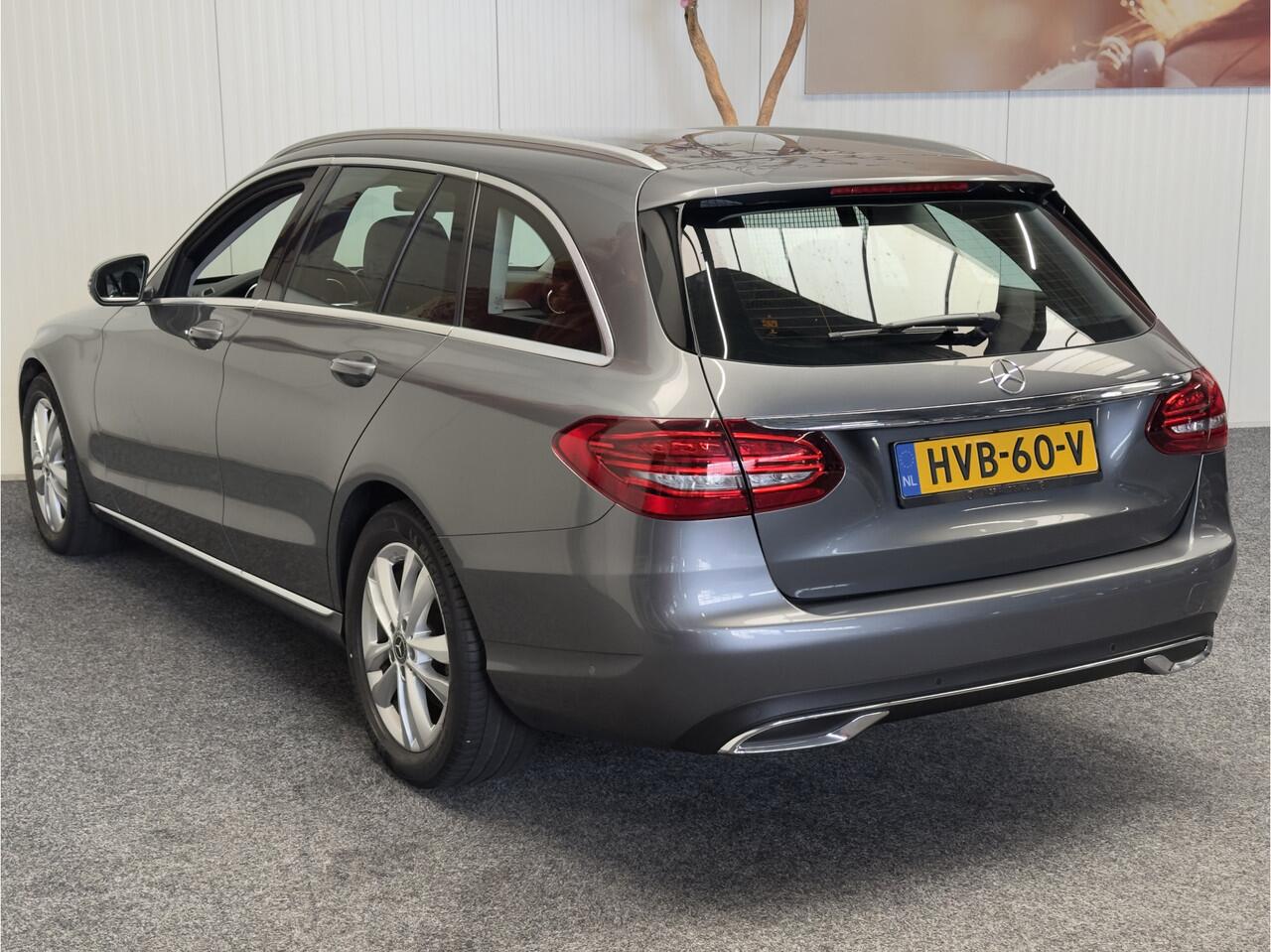 Mercedes-Benz C-KLASSE ESTATE 160 BUSINESS SOLUTION NAVIGATIE CRUISE CONTROL CLIMATE CONTROL BLUETOOTH TELEFOON MEDIA VOORBEREIDING ACHTERUITRIJCAMERA UITKLAPBARE TREKHAAK ZEER MOOI !! 3010