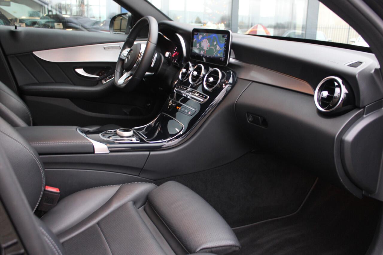 Mercedes-Benz C-KLASSE Estate 300e AMG Line LEDER CARPLAY DAB CAMERA