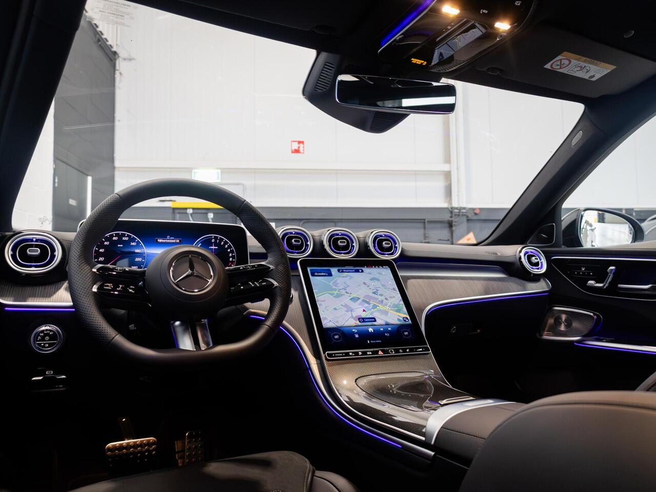 Mercedes-Benz C-KLASSE Estate 300 e Star Edition AMG Line Plus Panorama dak | Trekhaak