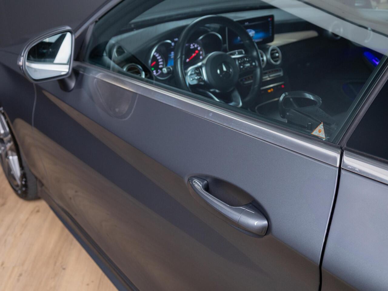 Mercedes-Benz C-KLASSE Coupé 300 Sport Edition Panorama dak