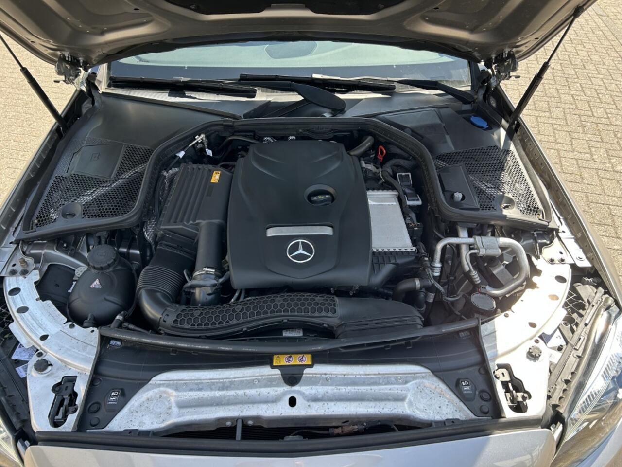 Mercedes-Benz C-KLASSE 180 AMG Premium Pack DEALER 1e EIGENAAR NAP