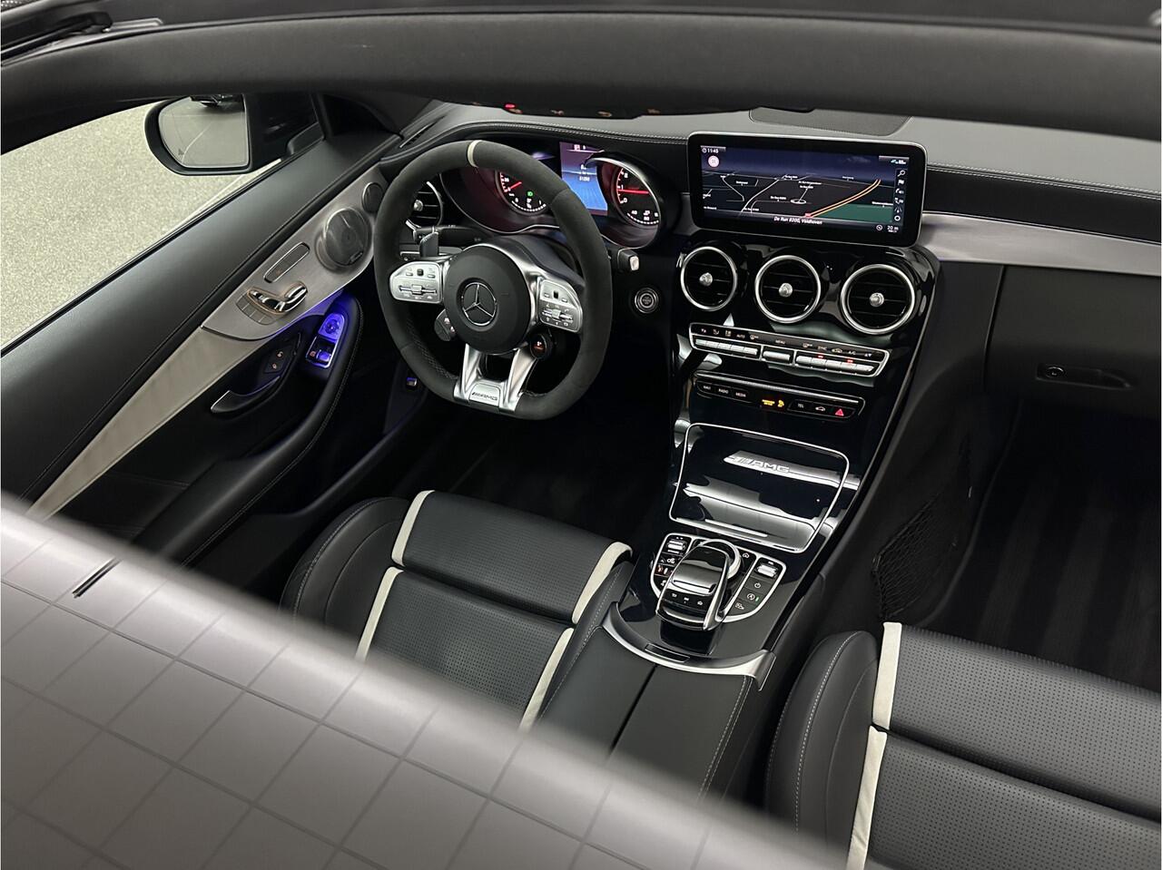 Mercedes-Benz C-KLASSE Coupé 63 S AMG | Keramisch | Schaalstoelen | AMG Driver's Package | Aero-Pakket | Panorama | Burmester | Multi-Beam LED | Memory | ACC | Rij-Assistentie Pakket | Keyless-Go | Sfeerverlichting | Carplay |