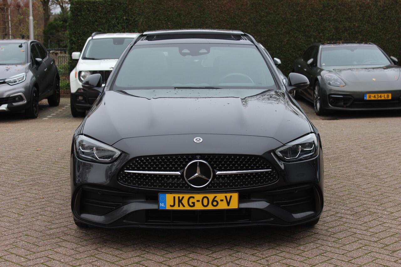 Mercedes-Benz C-KLASSE Estate 300 e 4MATIC AMG Line / Panoramadak / 360Camera / Burmester / Sfeerverlichting / 18'' / CarPlay / Stoelverwarming / DAB / Cruise Control