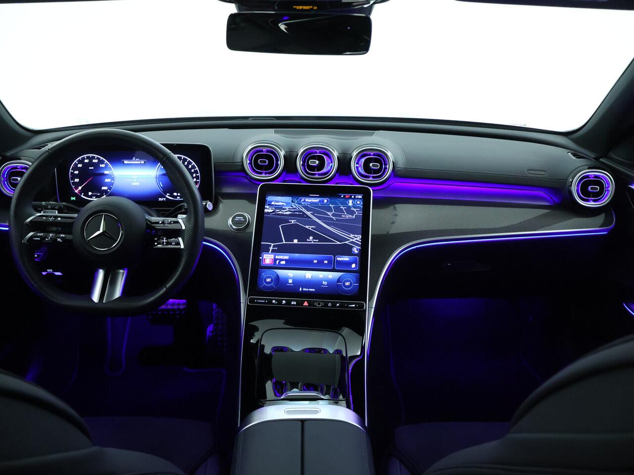 Mercedes-Benz C-KLASSE Estate 300 e AMG Plug-In Hybride | AMG Line | Memorypakket | Night Pakket | Panoramadak | Distronic | Stuur en Stoelverwarming | Inclusief 24 maanden MB Certified garantie voor Europa.