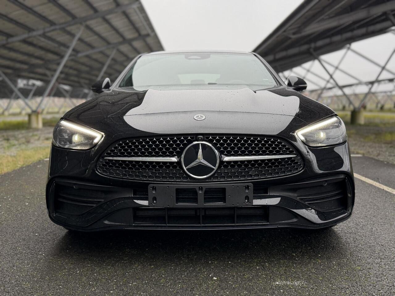 Mercedes-Benz C-KLASSE 300e Business Solution AMG | Night | Panoramadak | 360 camera | Memory stoelen | Digital light | Sfeerverlichting |