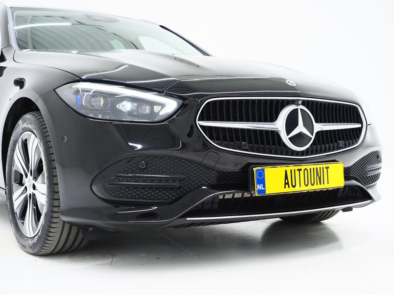 Mercedes-Benz C-KLASSE Estate 300 e Avantgarde | Keyless | Trekhaak | 360 | BLIS | Leder | Sfeerverlichting | Carplay