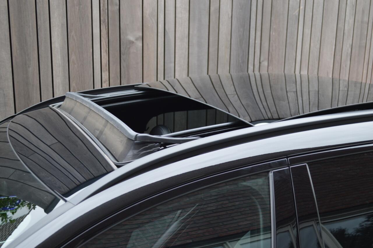 Mercedes-Benz C-KLASSE Estate 200 AMG Led Panorama Sfeer Camera Night CarPlay Pdc