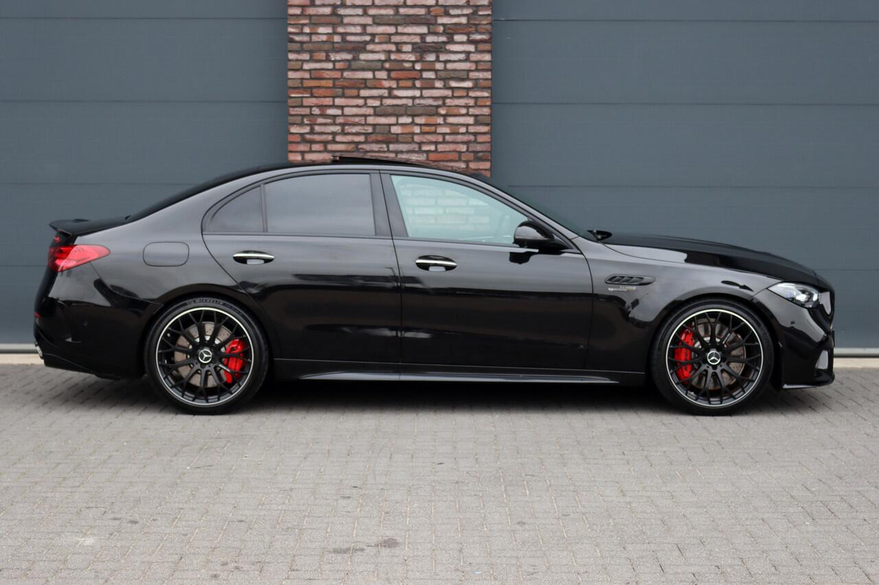 Mercedes-Benz C-KLASSE AMG 63 S E Performance | 680 pk | Achterasbesturing | AMG Drivers Package | Distronic+ | Memory | Burmester | AMG Performance Stoelen | AMG-Aero Pakket | HUD | Digital Light |
