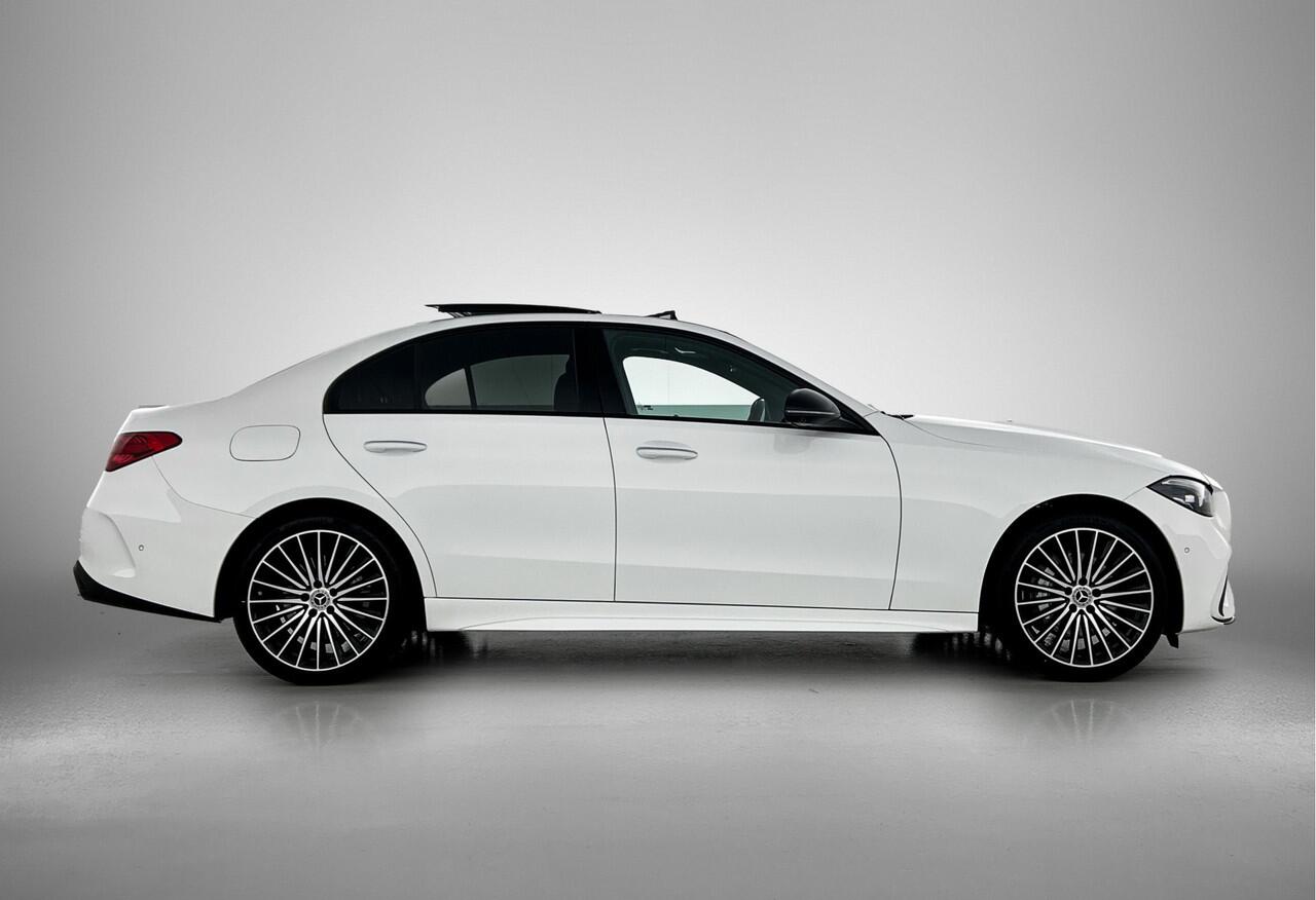 Mercedes-Benz C-KLASSE 300 e Business Solution AMG | Nightpakket | Trekhaak | Comfortpakket Plus | Panoramaschuifdak | memorypakket | Middenconsole metaalstructuur | Smartphone integratie |