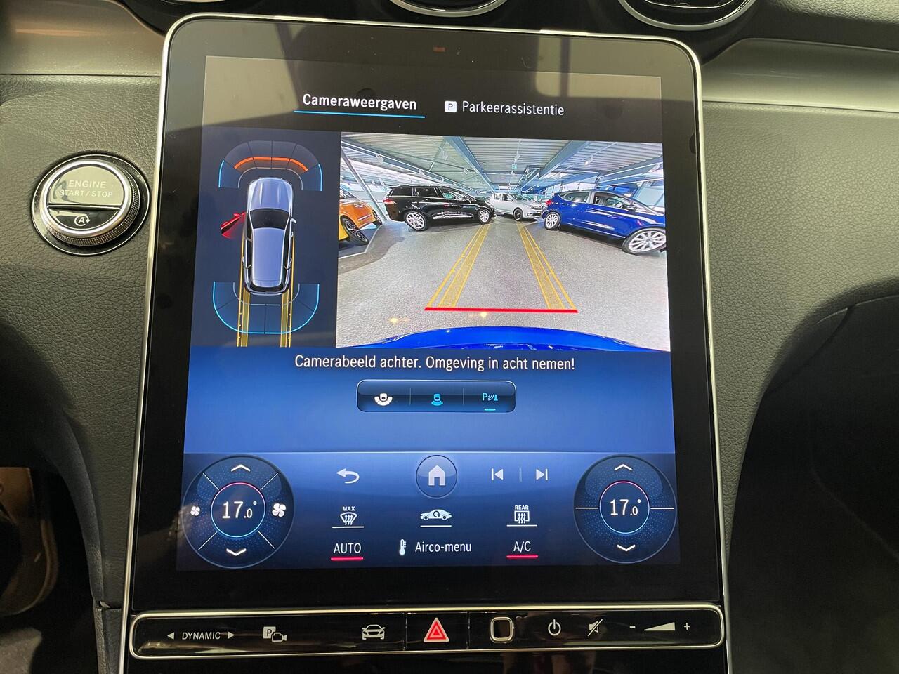 Mercedes-Benz C-KLASSE Estate 180 Business Line | Panoramadak | Navigatie | Camera | Adaptieve cruise controle