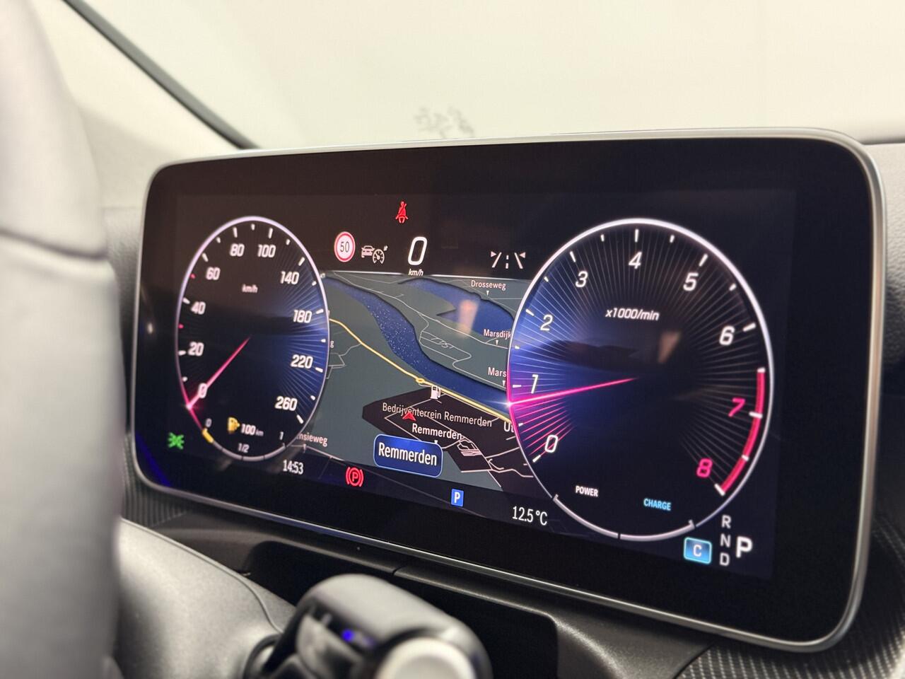 Mercedes-Benz C-KLASSE Estate 180 Luxury line / 360*Cam / Fender Sound / Memory