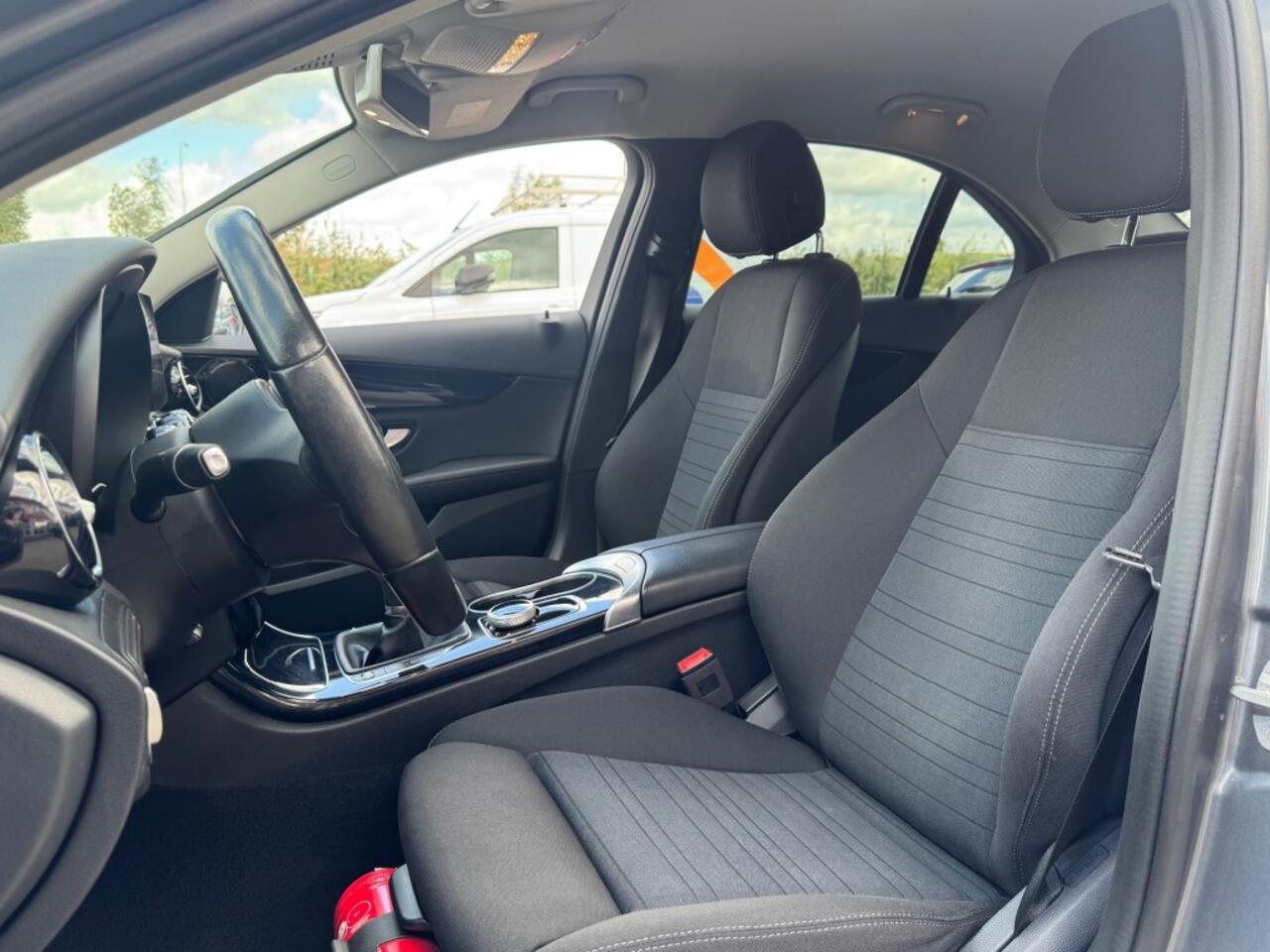 Mercedes-Benz C-KLASSE C 180 CGI 156PK. NAVIGATIE 360 CAMERA AIRCO LMV PDC ELEC-PAKKET