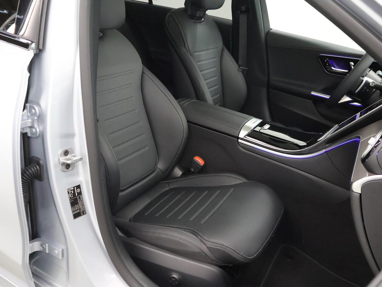 Mercedes-Benz C-KLASSE Estate 300e Business Solution AMG | Panoramadak | Digital Light | Trekhaak | Nightpakket | Memory pakket