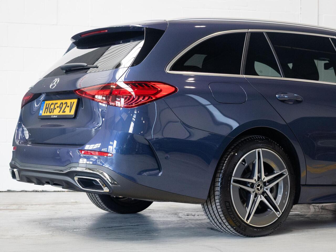 Mercedes-Benz C-KLASSE Estate 300 e Star Edition AMG Line Panorama dak | Trekhaak