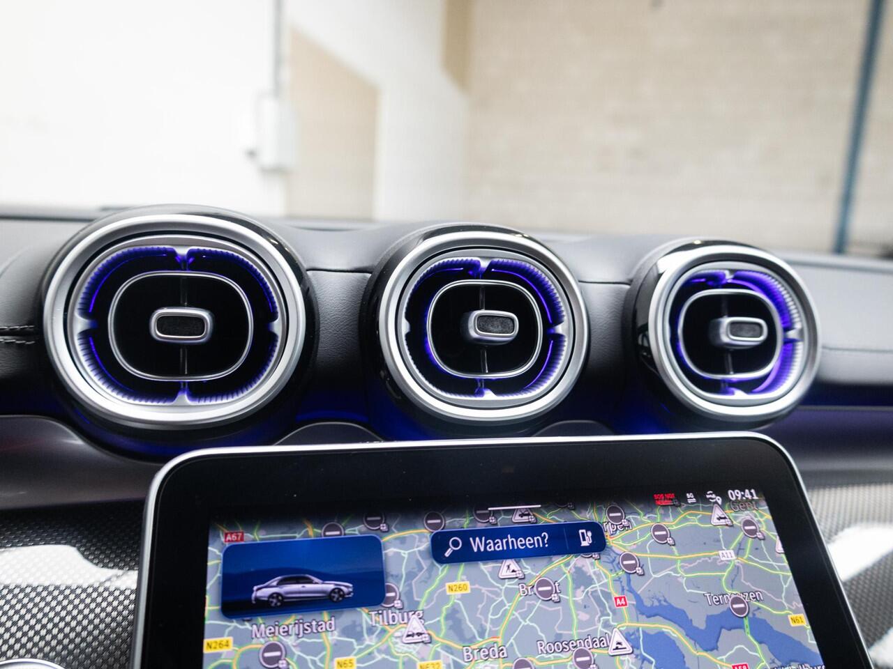 Mercedes-Benz C-KLASSE Limousine 300 e Star Edition Limited Panorama dak | Trekhaak