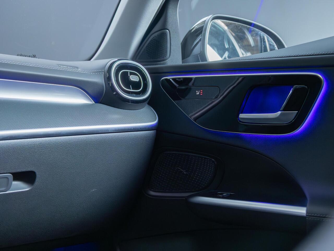 Mercedes-Benz C-KLASSE Estate 300 e AMG Line Panorama dak